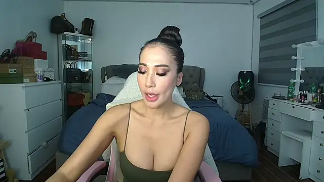 Snapshot of aya_saki chatting on November 2025 09:53:01 AM aya saki online show from November 2025 09:53:01 AM