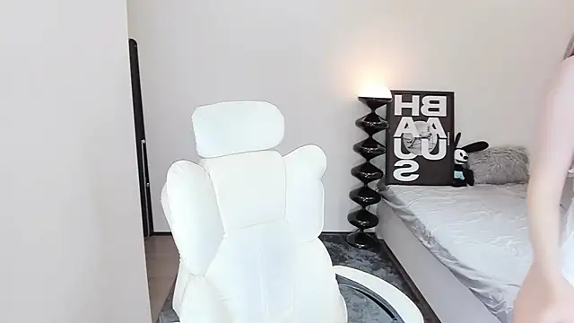 bdbdzs online show from March 2025 10:05:01 PM