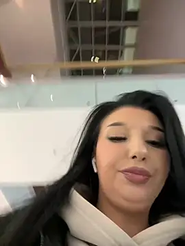 Tisha Busty online show from February 2025 05:04:01 PM