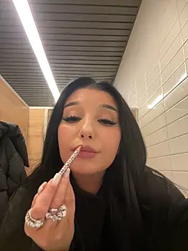 Tisha Busty online show from March 2025 04:09:01 PM