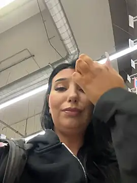 Tisha Busty online show from April 2026 02:00:02 PM