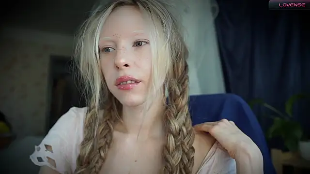  Phantom thread  online show from October 2025 08:56:02 AM