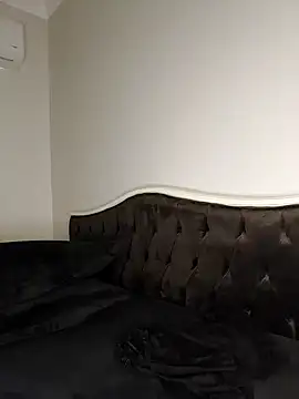 Snapshot of -Arab_milf- chatting on December 2024 07:39:02 AM -Arab milf- online show from December 2024 07:39:02 AM