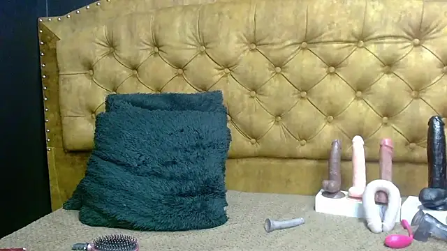 NathaliaSmith3x online show from February 2025 04:19:02 AM