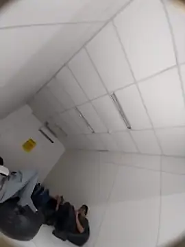 luluankle online show from April 2026 03:37:02 PM