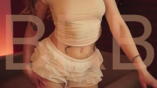 EllieCutes online show from December 2025 08:32:02 AM