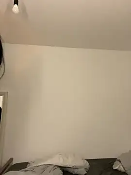 Snapshot of madelinexx chatting on December 2025 10:20:01 AM madelinexx online show from December 2025 10:20:01 AM