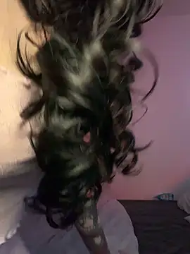 Snapshot of madelinexx chatting on February 2026 12:26:02 PM madelinexx online show from February 2026 12:26:02 PM