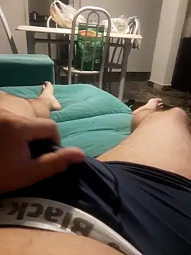 Bob-leoo online show from March 2026 10:43:02 PM