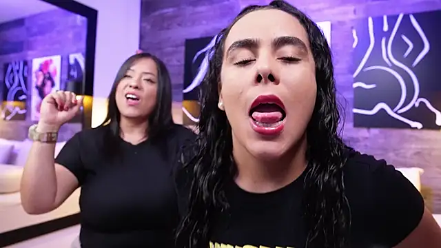 DanyAndAlexa online show from September 2025 12:38:01 PM