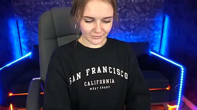 MaribelRiverr  online show from February 2025 12:50:02 PM