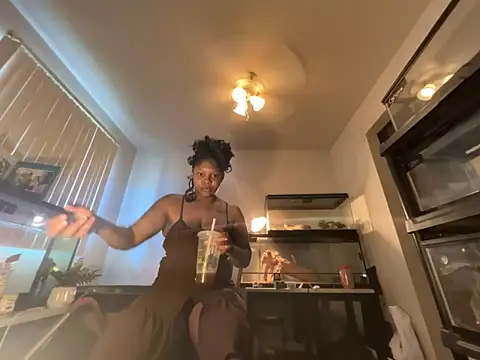 exotic  couple online show from May 2026 09:01:02 PM