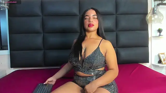 britanny-collyns online show from February 2025 12:49:02 PM