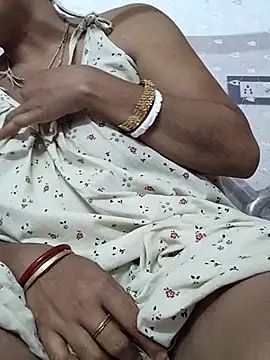 miss-Riy online show from December 2025 04:12:02 PM