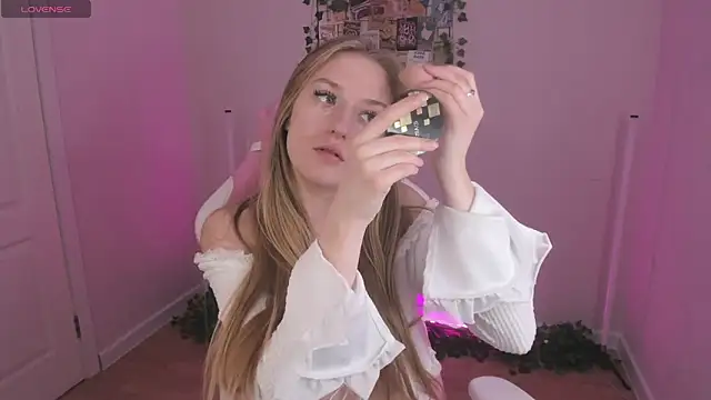 Snapshot of Stacy_River chatting on March 2025 08:26:02 AM Stacy River online show from March 2025 08:26:02 AM