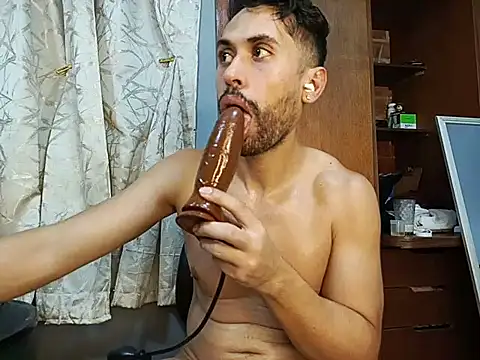 Raziel X online show from February 2025 04:24:02 AM