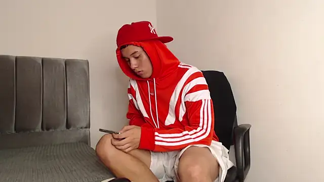 alex-lover online show from February 2025 04:59:01 AM