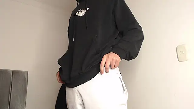 alex-lover online show from February 2025 04:58:02 AM