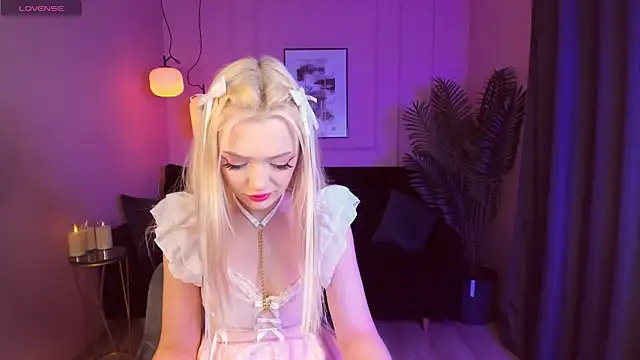 EmilyAir online show from January 2025 11:11:01 PM