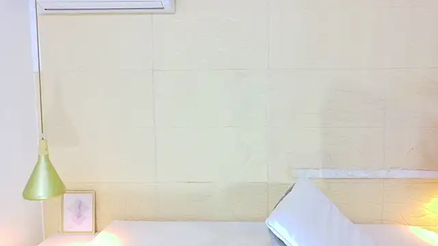 Chocolatte bar online show from November 2025 02:05:02 PM