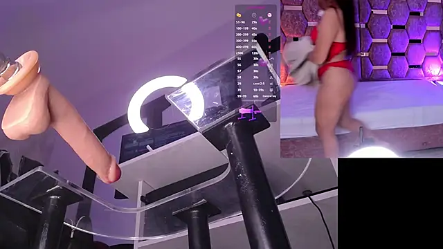 LunaAridi online show from April 2026 09:30:02 PM