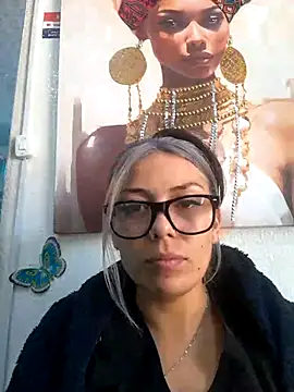 Snapshot of Sweel_Leyva18 chatting on July 2026 05:23:02 PM Sweel Leyva18 online show from July 2026 05:23:02 PM