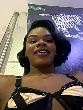 CamiEstrada online show from September 2025 10:47:01 PM