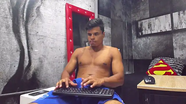 Derek Lustfordx online show from February 2025 11:23:02 AM