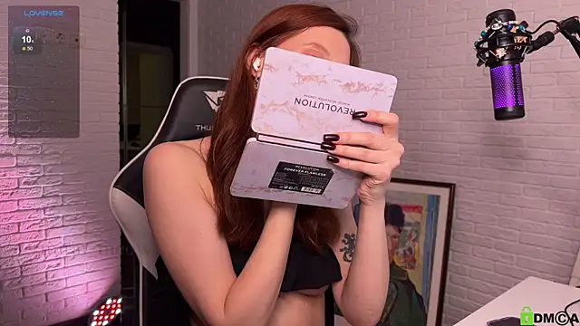 Snapshot of mirai_meeow chatting on December 2024 11:33:01 AM mirai meeow online show from December 2024 11:33:01 AM