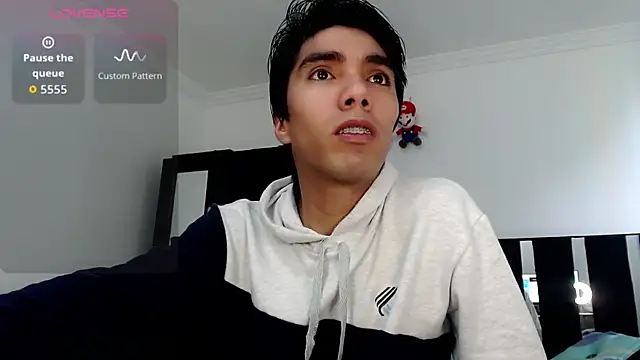 Marcosdfreitas online show from September 2025 12:40:02 PM