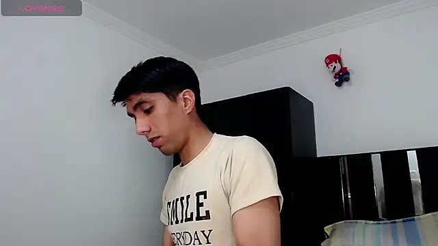 Marcosdfreitas online show from October 2025 10:05:01 PM