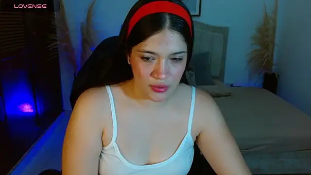 Snapshot of Alison_girl20 chatting on November 2025 08:18:02 PM Alison girl20 online show from November 2025 08:18:02 PM