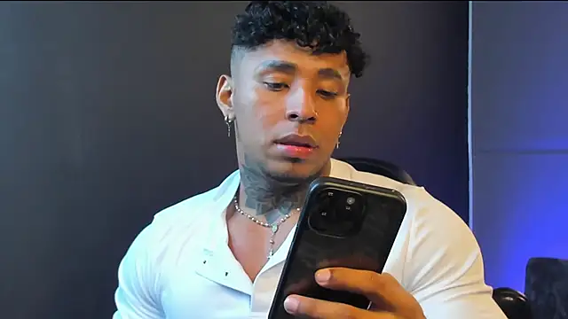 bradley smith online show from October 2025 04:26:01 AM