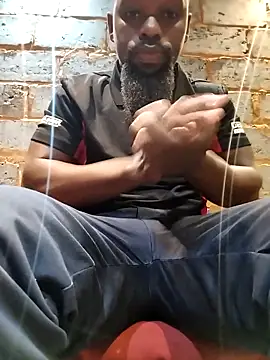 Chocolate factory man online show from October 2025 07:05:01 PM