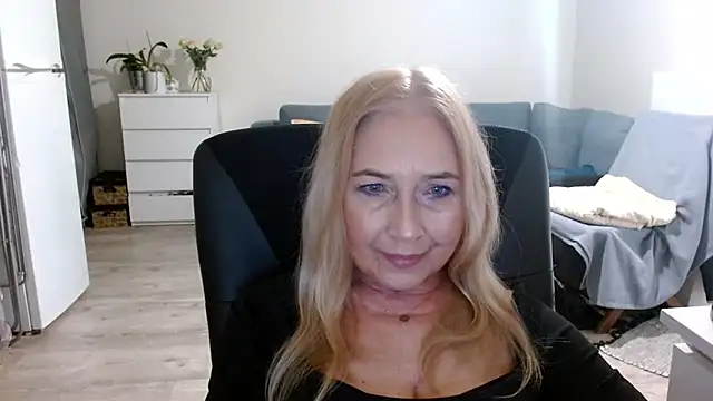 sofia xkiss online show from January 2025 07:57:01 AM