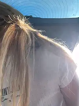 justmila online show from October 2025 10:01:01 AM