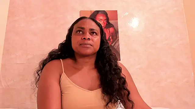 NicolVilla online show from February 2026 01:17:01 PM