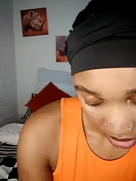 Shria107 online show from February 2026 07:23:02 AM