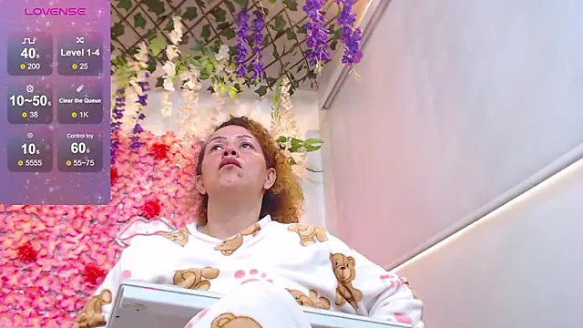 BLONDE SEXYHOT online show from February 2026 03:17:02 PM