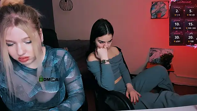 Snapshot of juli_kisss chatting on January 2025 01:58:02 AM juli kisss online show from January 2025 01:58:02 AM