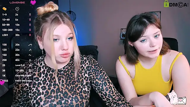 Snapshot of juli_kisss chatting on March 2025 02:31:02 AM juli kisss online show from March 2025 02:31:02 AM