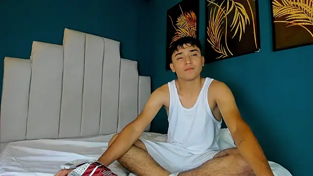 Snapshot of Austin_Cardieff chatting on February 2025 07:38:02 PM Austin Cardieff online show from February 2025 07:38:02 PM