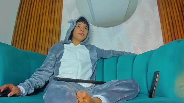 Snapshot of Austin_Cardieff chatting on February 2025 03:52:02 AM Austin Cardieff online show from February 2025 03:52:02 AM