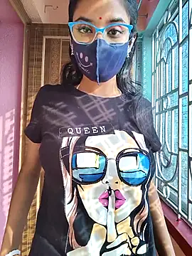 Snapshot of wild_bong_queen chatting on November 2025 09:30:01 AM wild bong queen online show from November 2025 09:30:01 AM