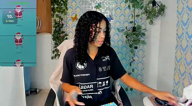 sasha fox00 online show from December 2024 06:16:01 PM