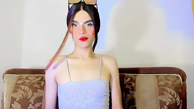 Snapshot of TatiGil chatting on October 2025 04:10:01 AM TatiGil online show from October 2025 04:10:01 AM