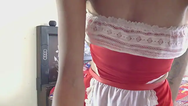 Snapshot of hazelperry chatting on December 2024 10:06:02 AM hazelperry online show from December 2024 10:06:02 AM