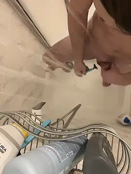 CroKita17 online show from January 2025 10:31:02 PM