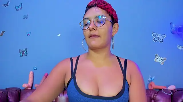 Kaira mosse online show from April 2026 11:37:01 AM