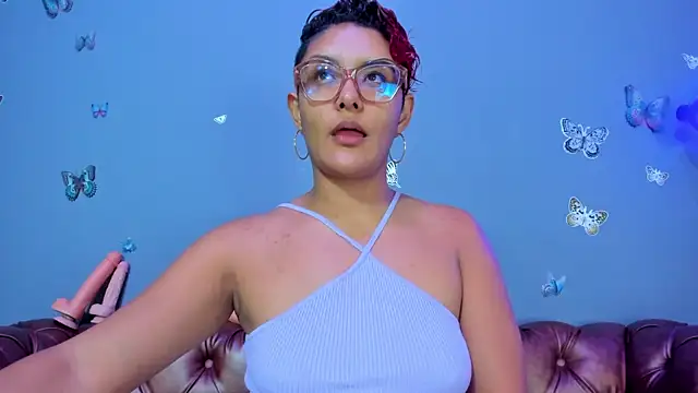 Kaira mosse online show from June 2026 12:21:02 PM